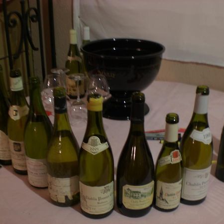 Auberge De L'Atre Quarre-les-Tombes Ngoại thất bức ảnh